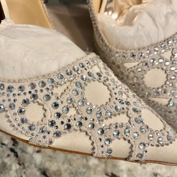 Badgley Mischka Rouge Heels - WEDDING OR HOLIDAY SPARKLE - Picture 5 of 7